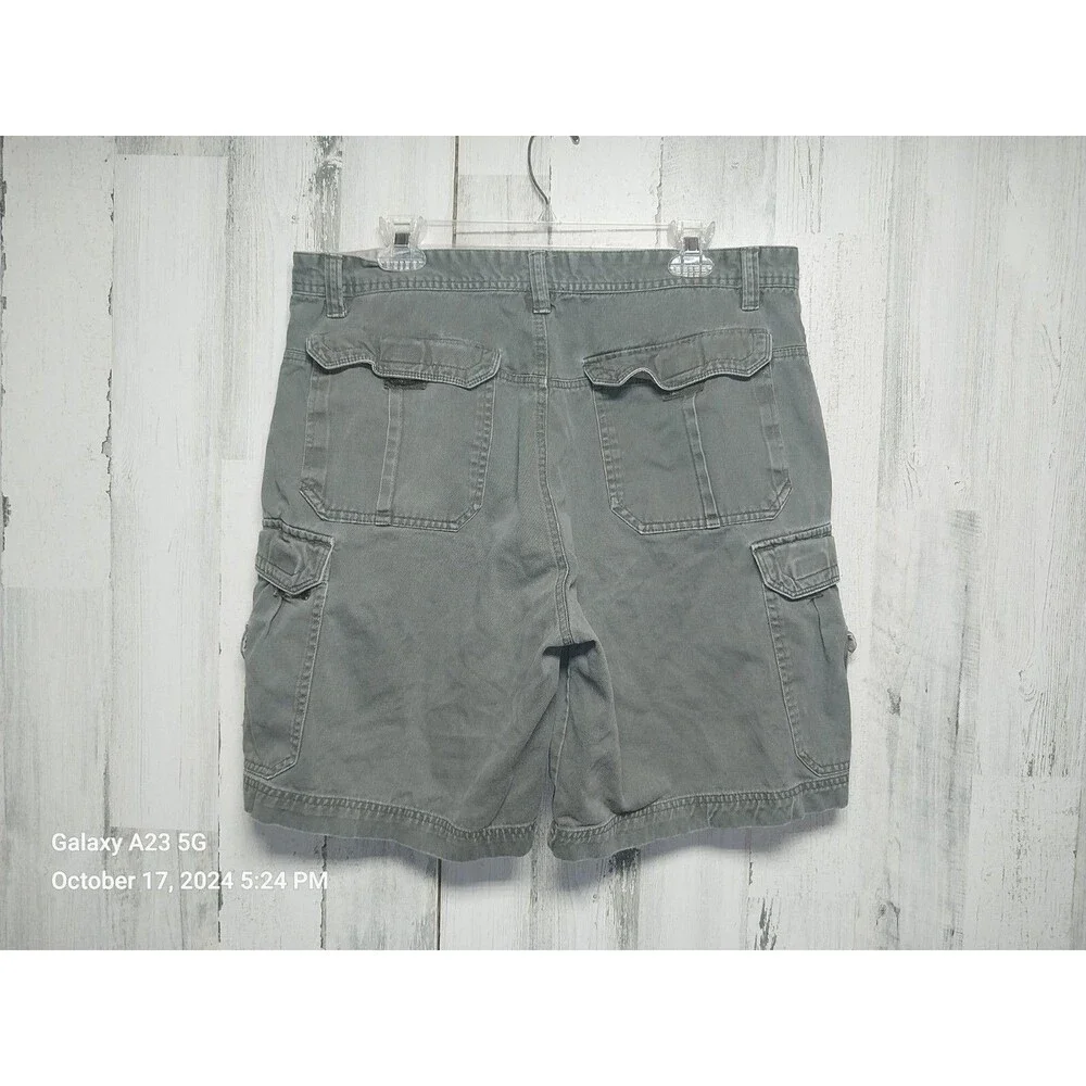 Sportsmans Warehouse Cargo Shorts Size Men's 38 Green (36x9)